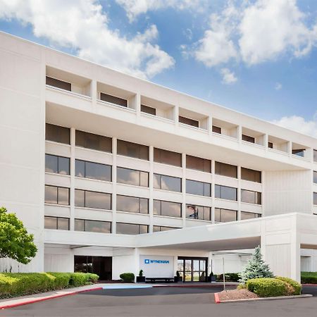 Wyndham Indianapolis Airport Hotel Екстериор снимка