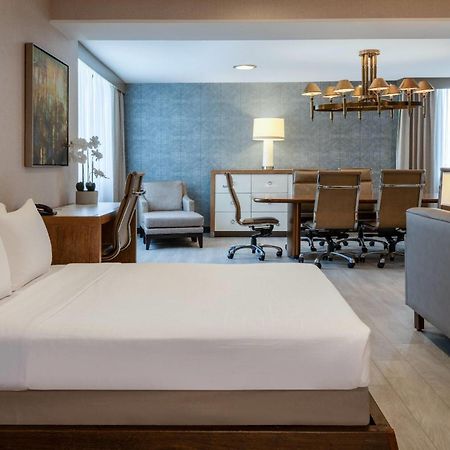 Wyndham Indianapolis Airport Hotel Екстериор снимка