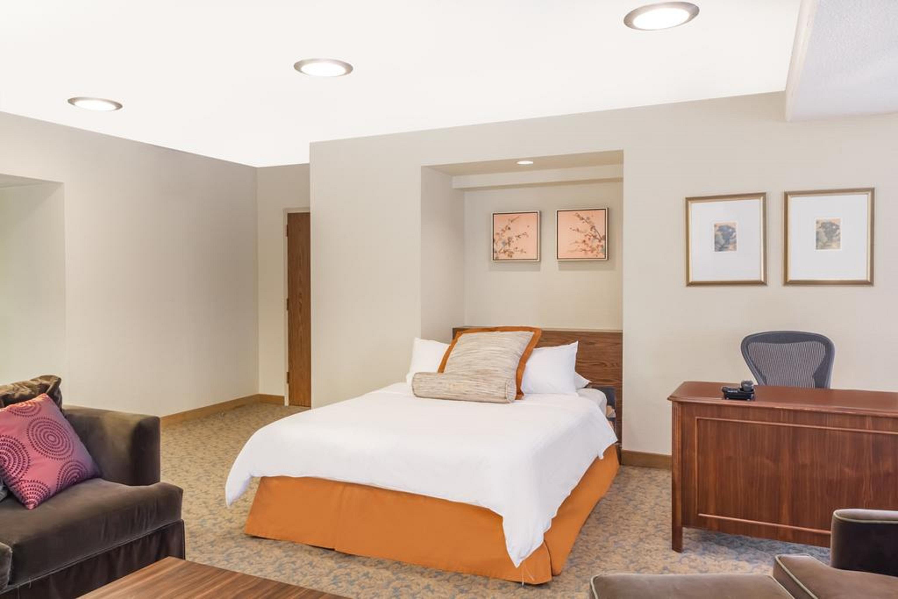 Wyndham Indianapolis Airport Hotel Екстериор снимка