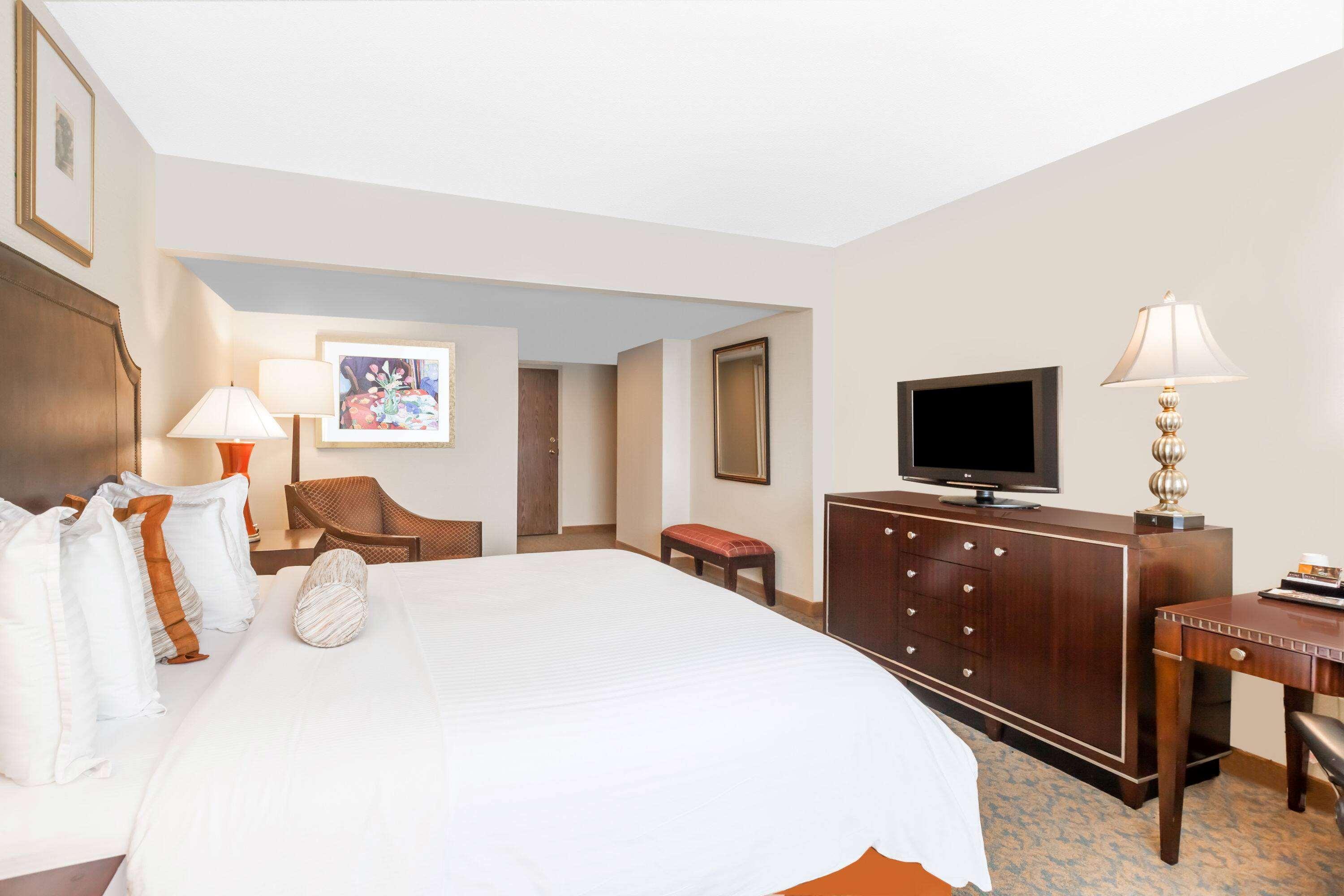 Wyndham Indianapolis Airport Hotel Екстериор снимка