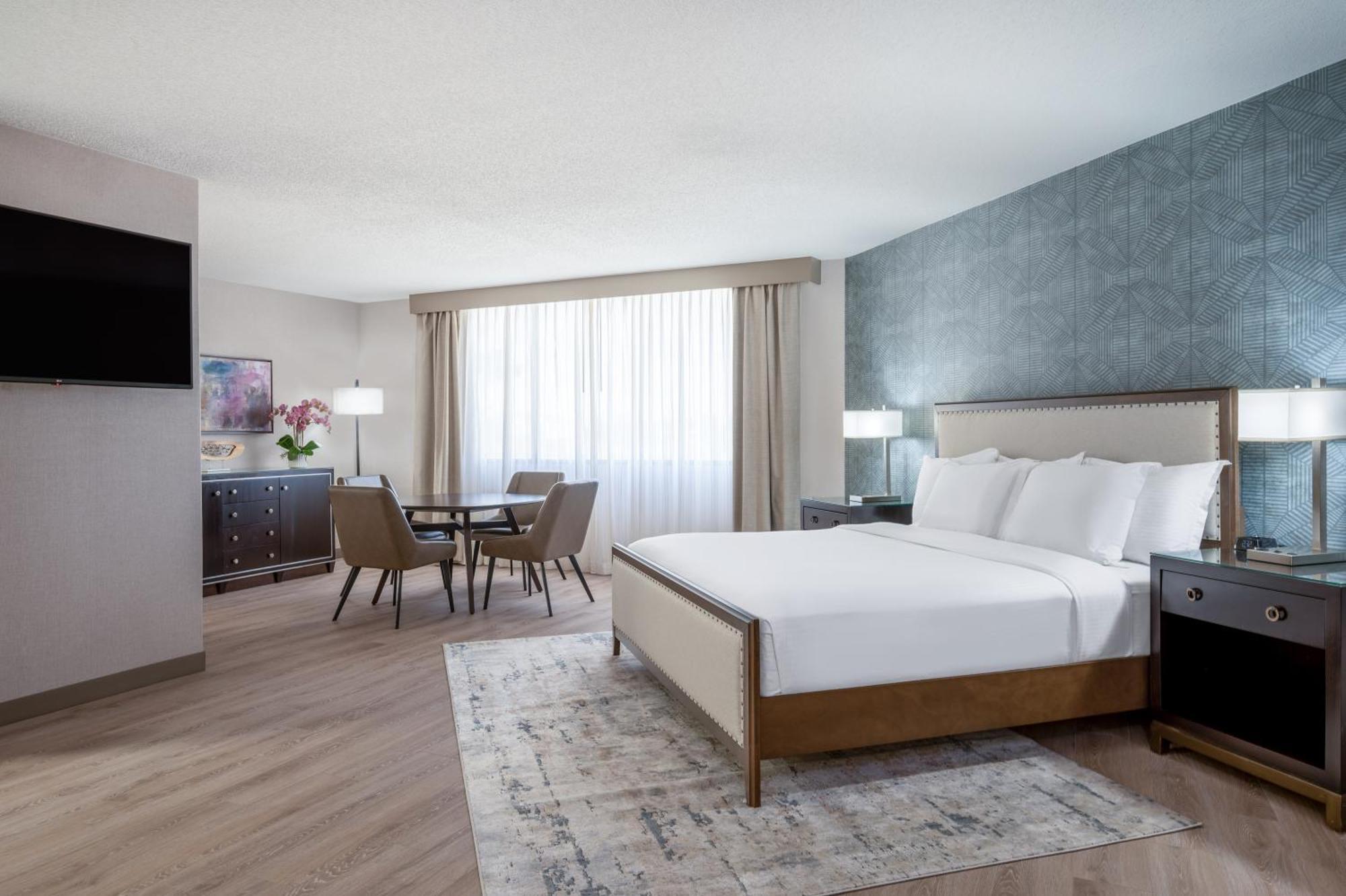 Wyndham Indianapolis Airport Hotel Екстериор снимка