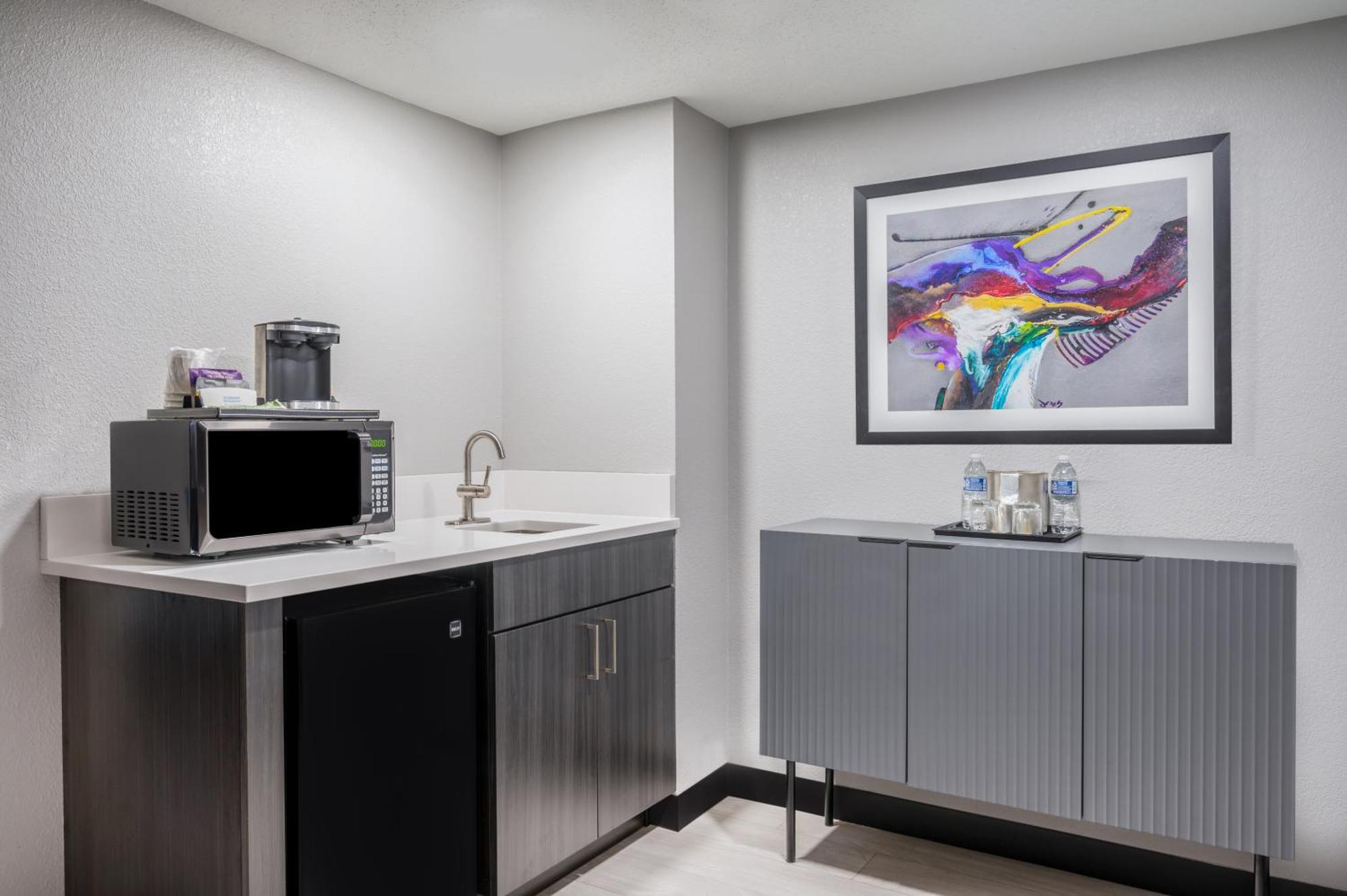Wyndham Indianapolis Airport Hotel Екстериор снимка