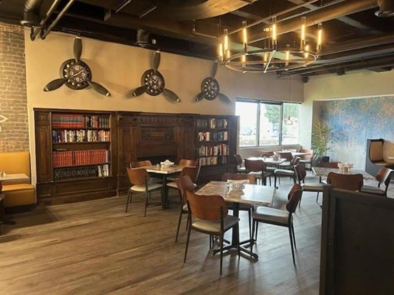 Wyndham Indianapolis Airport Hotel Екстериор снимка
