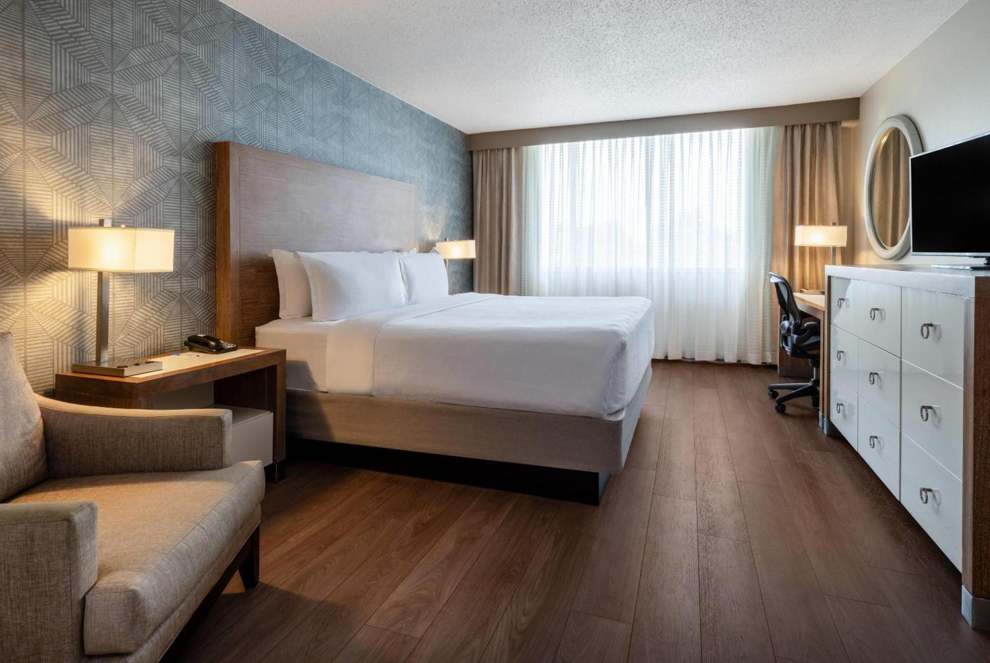 Wyndham Indianapolis Airport Hotel Екстериор снимка