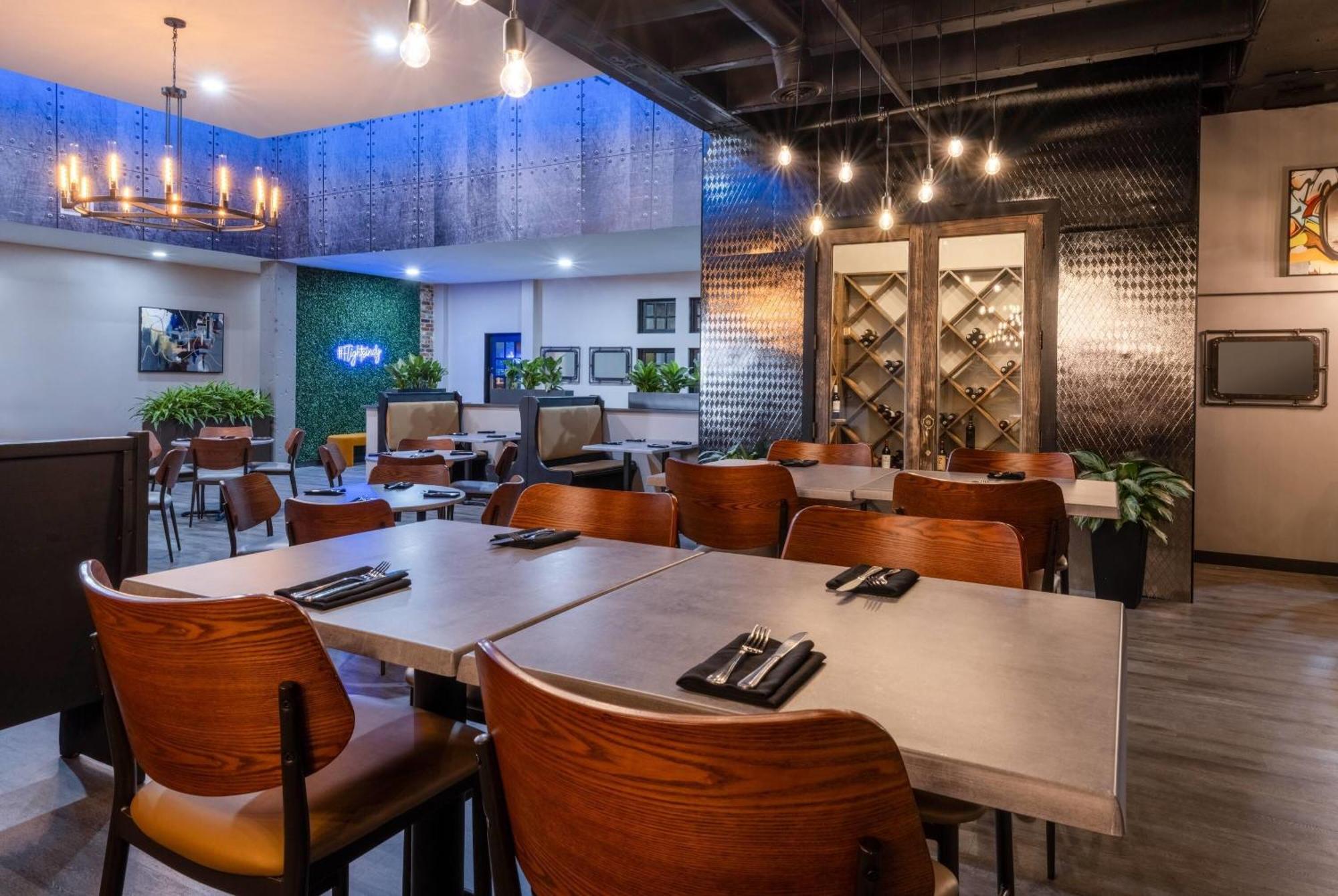 Wyndham Indianapolis Airport Hotel Екстериор снимка