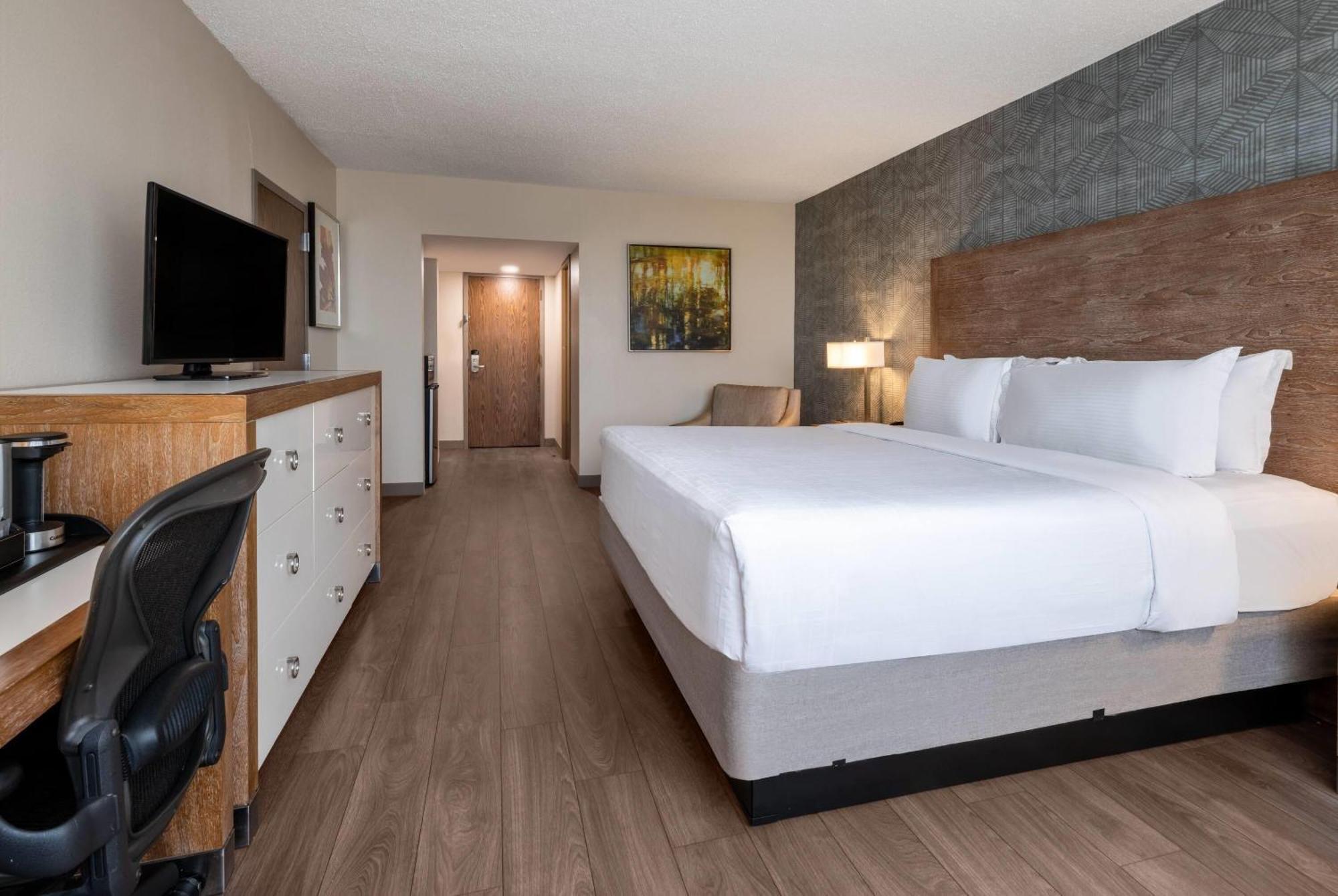 Wyndham Indianapolis Airport Hotel Екстериор снимка